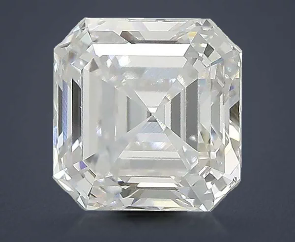 3.18 Carat · F · VVS2 Rare Carat Ideal Cut