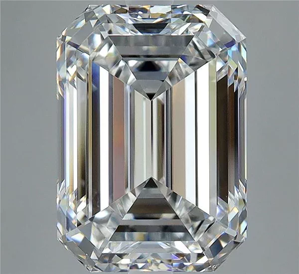 5.02 Carat · E · VVS2 Rare Carat Ideal Cut