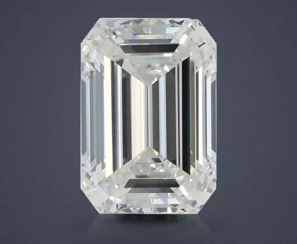 4.03 Carat · E · VVS2 Rare Carat Ideal Cut