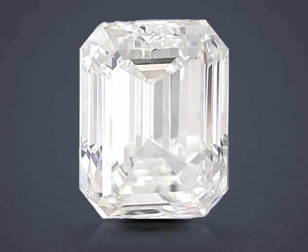 3.02 Carat · F · VS2 Rare Carat Ideal Cut