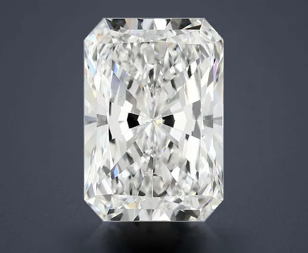 4.77 Carat · E · VS1 Rare Carat Ideal Cut