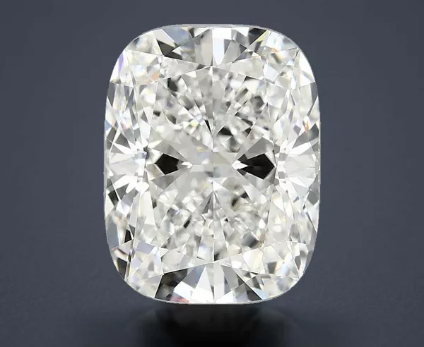 4.06 Carat · F · VVS2 Rare Carat Ideal Cut