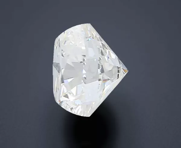 3.28 Carat · E · VS1 Rare Carat Ideal Cut