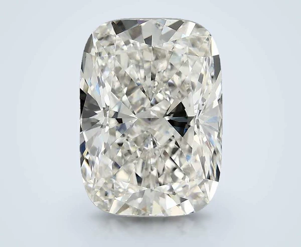 4.05 Carat · G · VS2 Rare Carat Ideal Cut