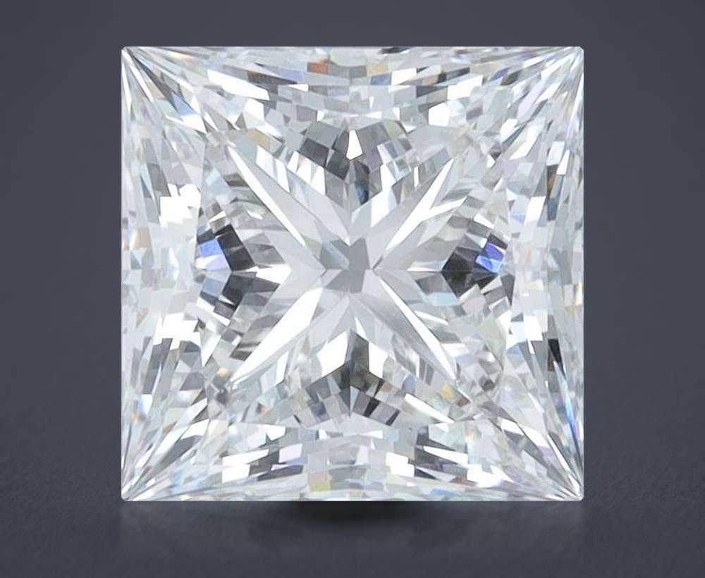 3.05 Carat · F · VVS2 Rare Carat Ideal Cut