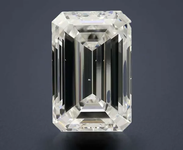 5 Carat · F · VS2 Rare Carat Ideal Cut