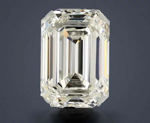 0.8 Carat · J · IF Rare Carat Ideal Cut