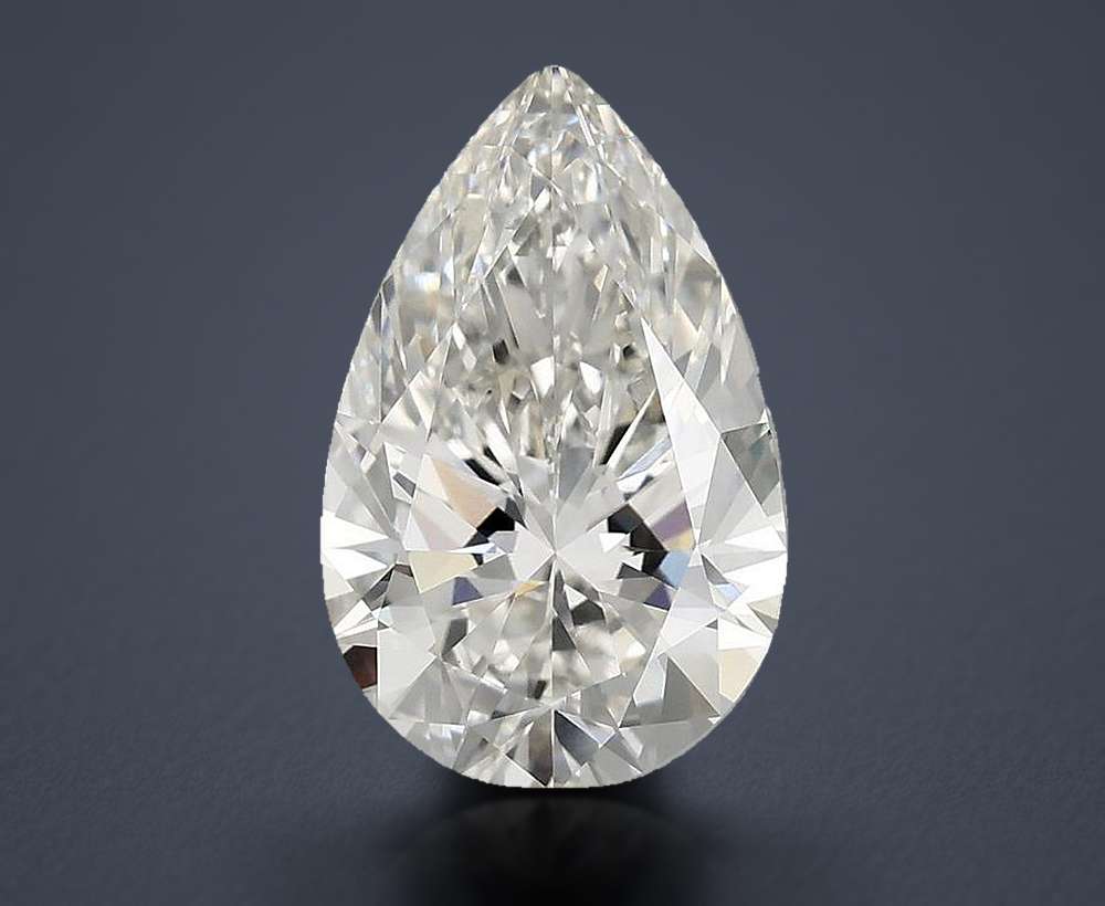 3.04 Carat · F · VVS2 Rare Carat Ideal Cut