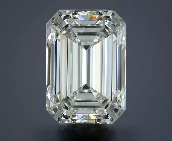 3.04 Carat · I · VS2 Rare Carat Ideal Cut
