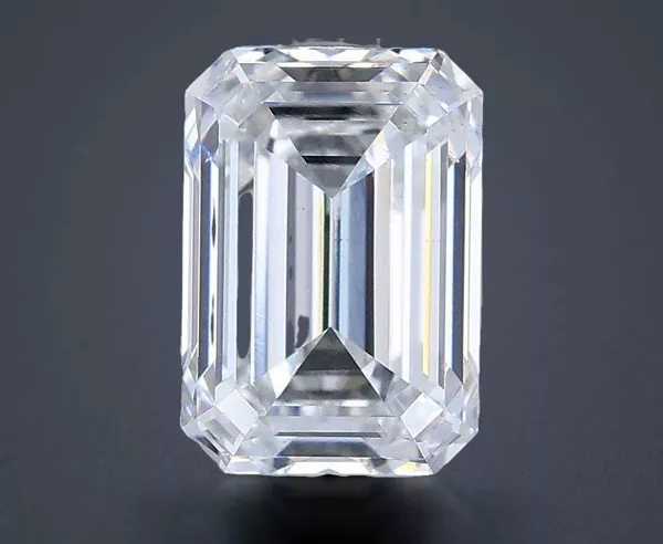 2.09 Carat · F · VS2 Rare Carat Ideal Cut