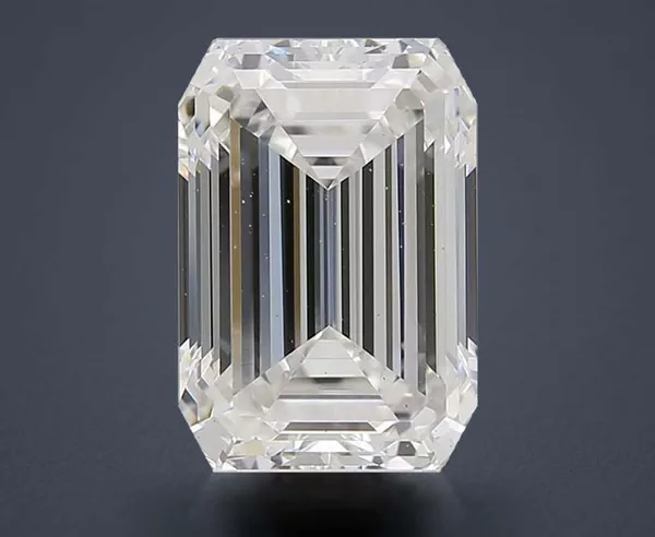 2.06 Carat · F · VS1 Rare Carat Ideal Cut