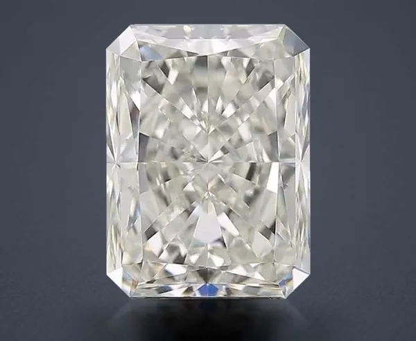 3.5 Carat · J · VS1 Rare Carat Ideal Cut
