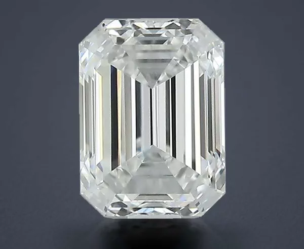 0.43 Carat · F · VS1 Rare Carat Ideal Cut