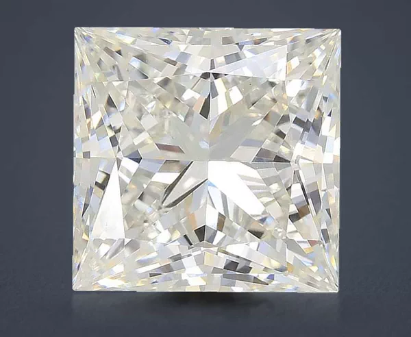 10.04 Carat · G · VVS2 Rare Carat Ideal Cut