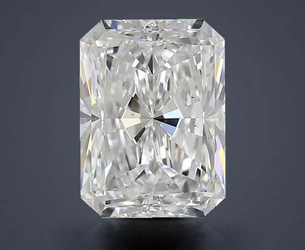 2.2 Carat · E · VS2 Rare Carat Ideal Cut