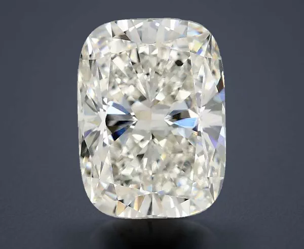 2.52 Carat · F · VS1 Rare Carat Ideal Cut