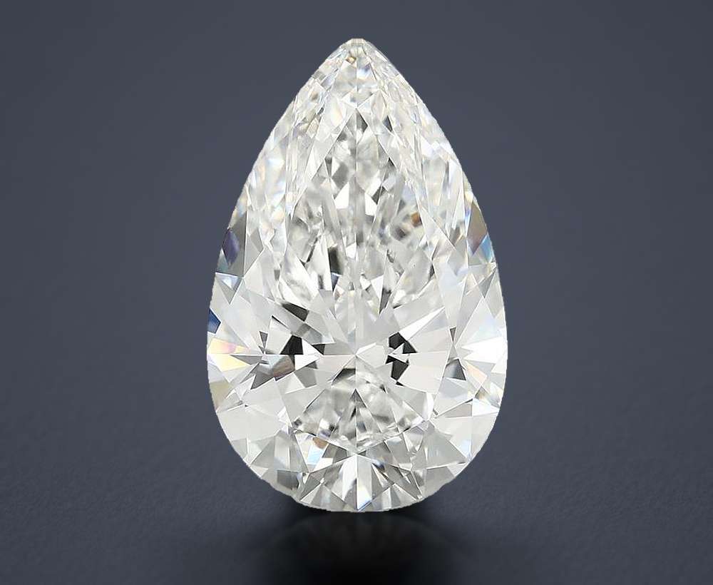 6.69 Carat · F · VVS2 Rare Carat Ideal Cut