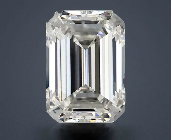 2.36 Carat · E · VVS2 Rare Carat Ideal Cut