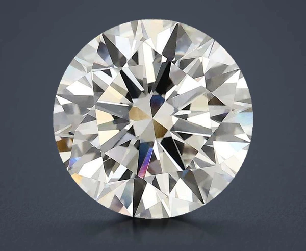 3.99 Carat · G · VVS2 Rare Carat Ideal Cut