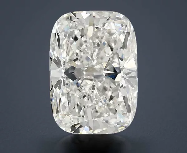 3.44 Carat · G · VS1 Rare Carat Ideal Cut