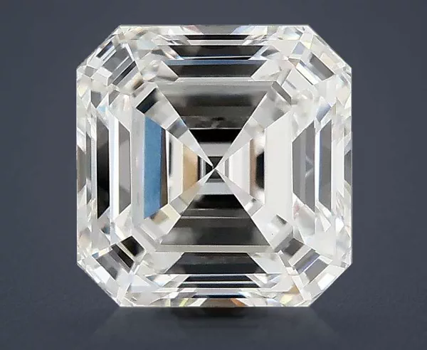 2.5 Carat · E · VS1 Rare Carat Ideal Cut