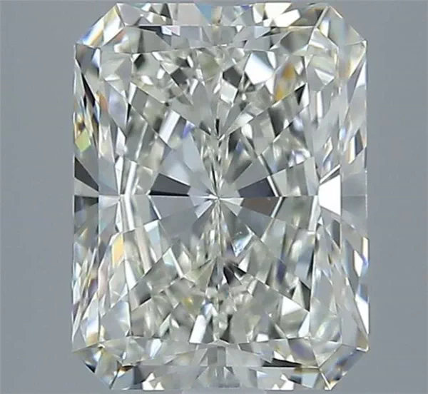 2.6 Carat · J · VS2 Rare Carat Ideal Cut