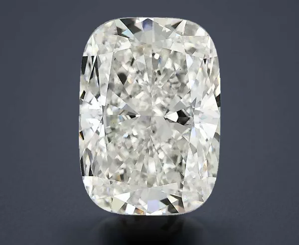 4.02 Carat · G · VS1 Rare Carat Ideal Cut