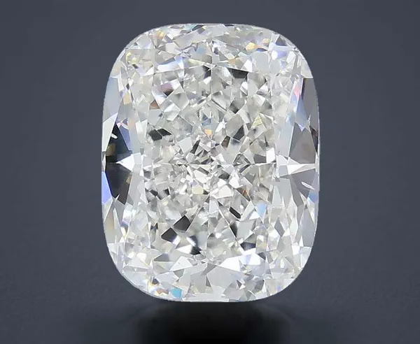 6.01 Carat · G · VS2 Rare Carat Ideal Cut