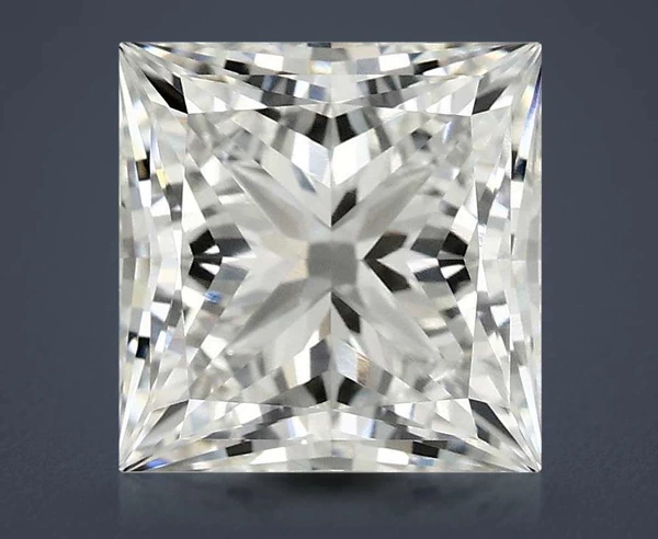 3.03 Carat · G · VS1 Rare Carat Ideal Cut