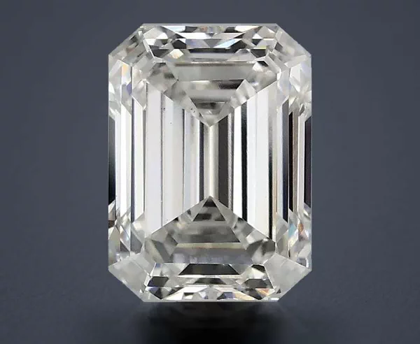 2.04 Carat · F · VS1 Rare Carat Ideal Cut