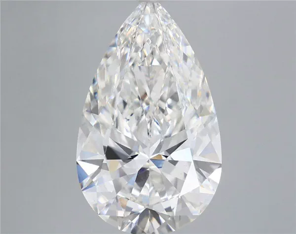 6.13 Carat · F · VVS2 Rare Carat Ideal Cut