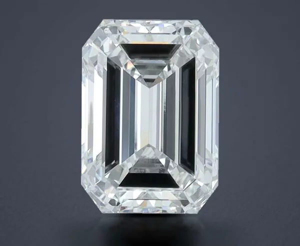 3.08 Carat · F · VVS2 Rare Carat Ideal Cut