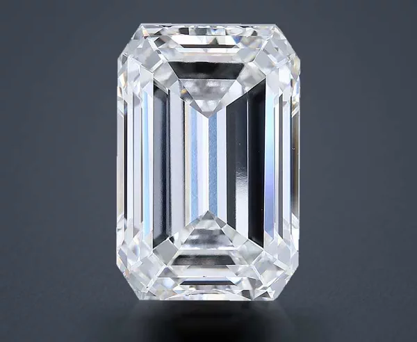 9.08 Carat · G · VVS1 Rare Carat Ideal Cut