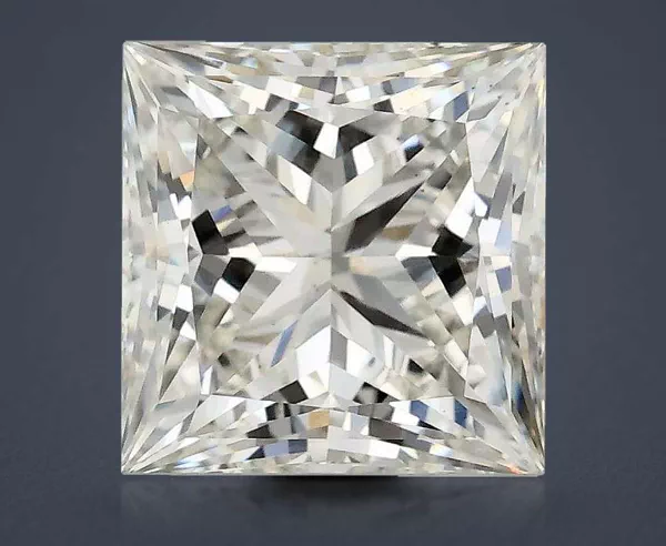 3.08 Carat · H · VS1 Rare Carat Ideal Cut