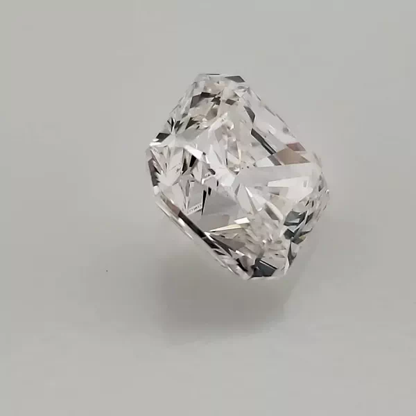 2.04 Carat · G · VS1 very good Cut