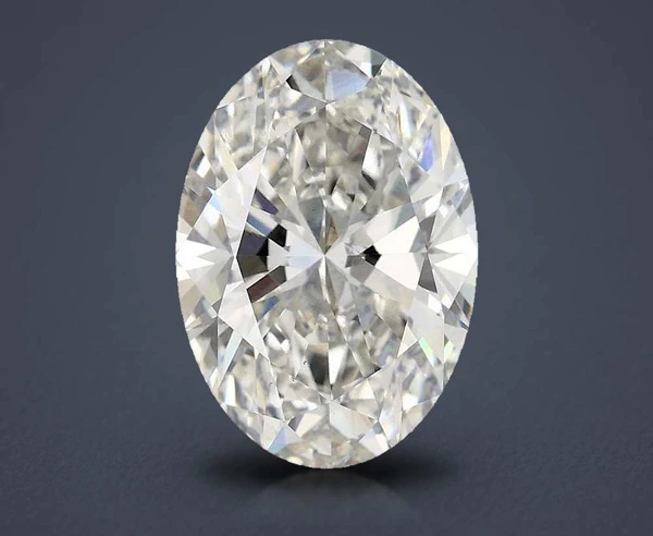 4.09 Carat · G · VS1 Rare Carat Ideal Cut