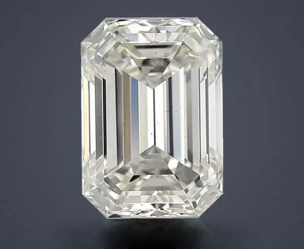 5.03 Carat · J · VS2 Rare Carat Ideal Cut