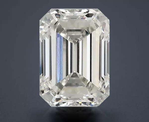 2.59 Carat · H · VS1 Rare Carat Ideal Cut
