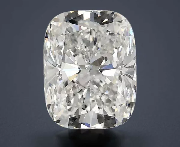 2.19 Carat · E · VS1 Rare Carat Ideal Cut