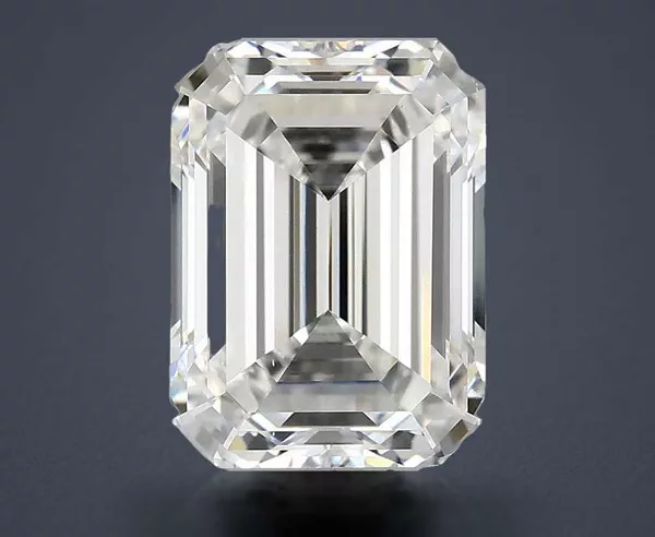 4.2 Carat · E · VS1 Rare Carat Ideal Cut