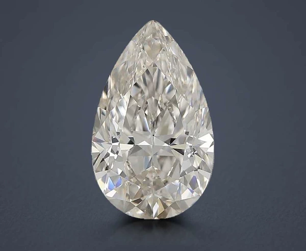 4.08 Carat · J · VVS2 Rare Carat Ideal Cut