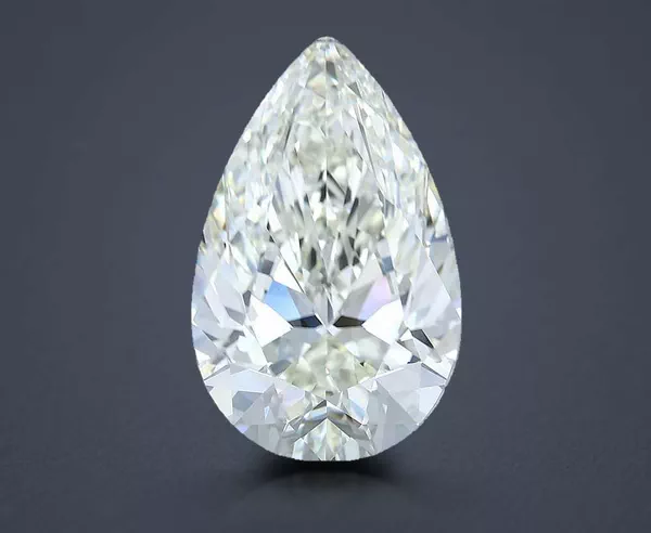 5.01 Carat · J · VS1 Rare Carat Ideal Cut
