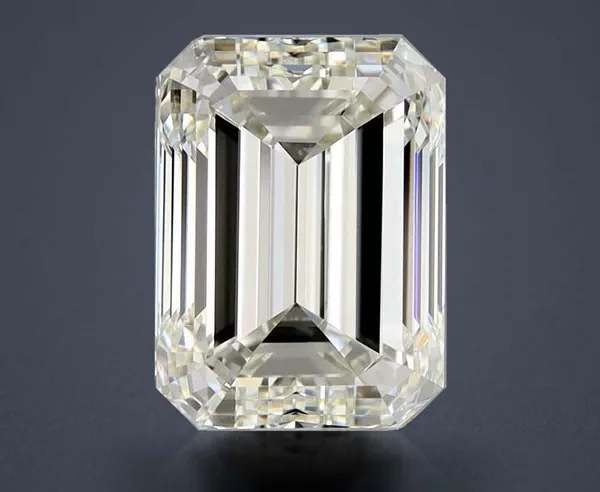 2.01 Carat · J · VVS2 very good Cut