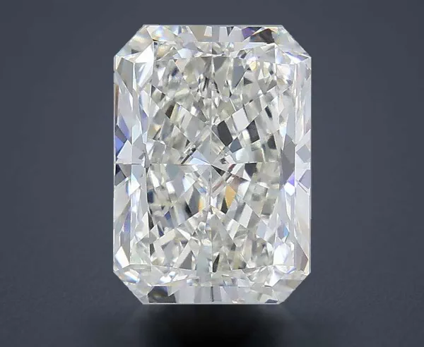 4.51 Carat · G · VS1 Rare Carat Ideal Cut