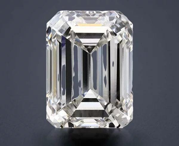 3.04 Carat · H · VS1 Rare Carat Ideal Cut