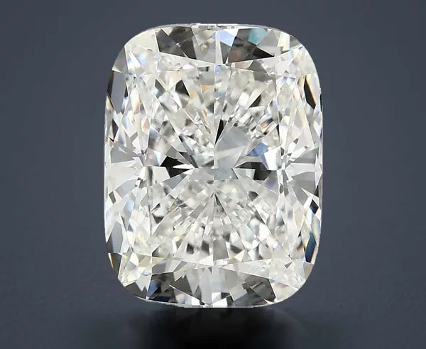 4 Carat · F · VVS2 Rare Carat Ideal Cut