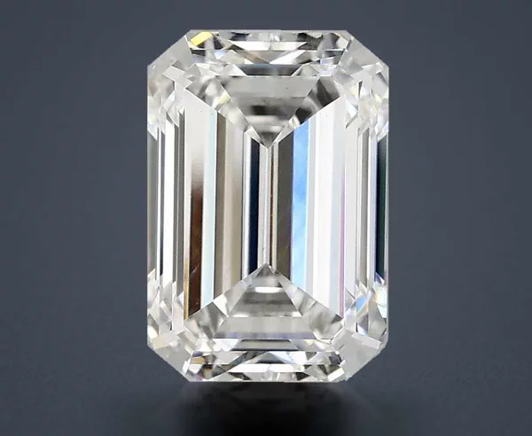 2.89 Carat · E · VS1 Rare Carat Ideal Cut