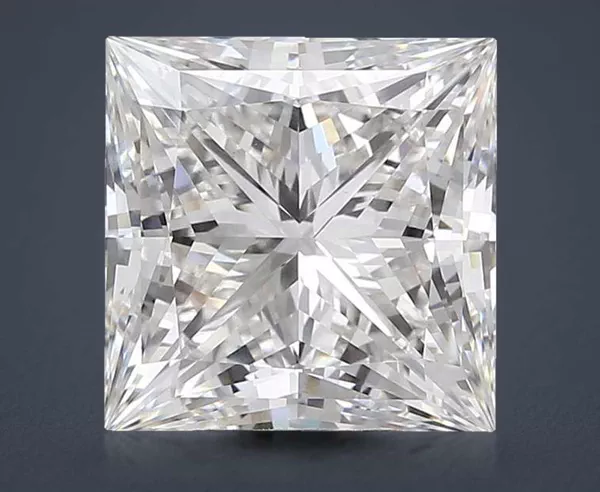 7 Carat · G · VVS2 Rare Carat Ideal Cut
