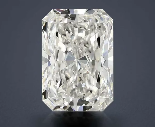 3.04 Carat · G · VVS2 Rare Carat Ideal Cut