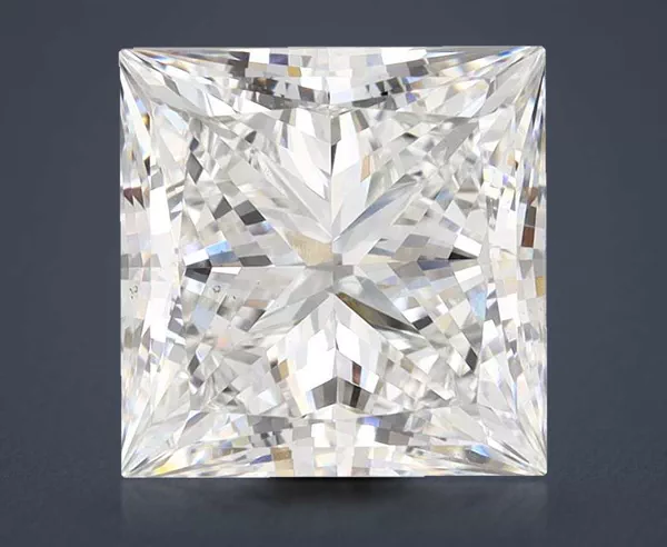 4.34 Carat · G · VS1 Rare Carat Ideal Cut